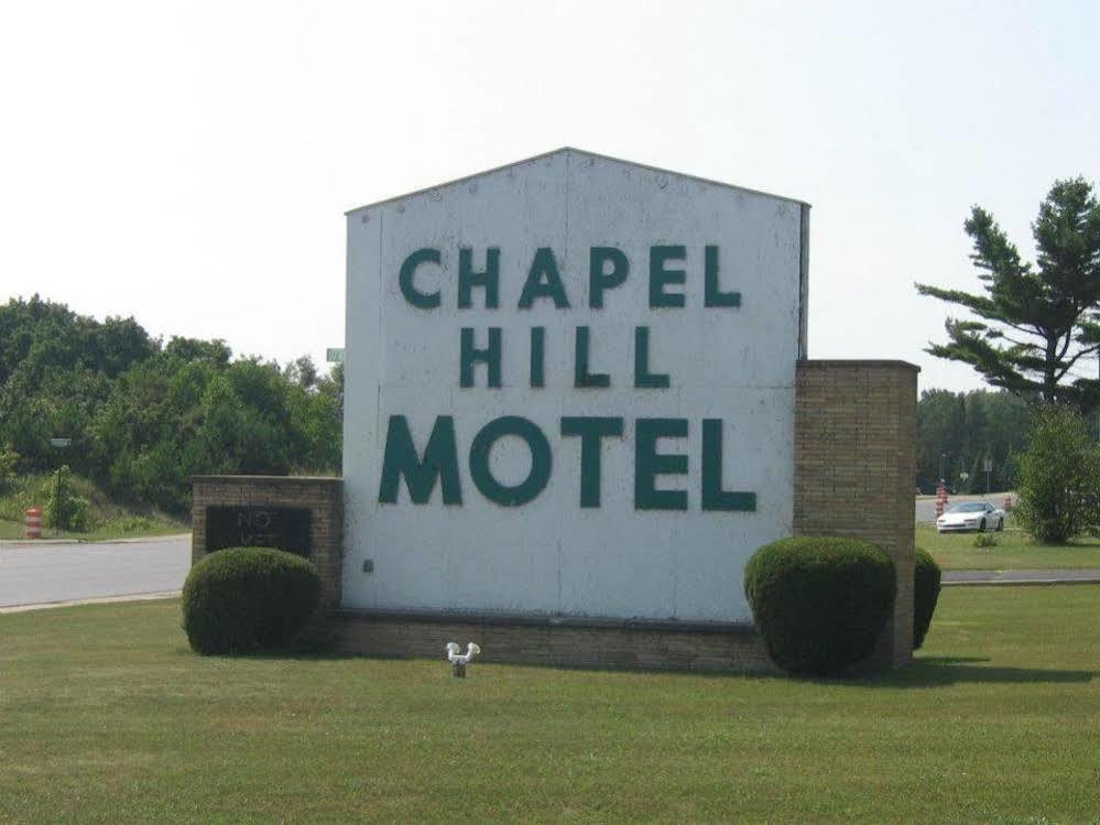 Chapel Hill Motel Brevort Bagian luar foto